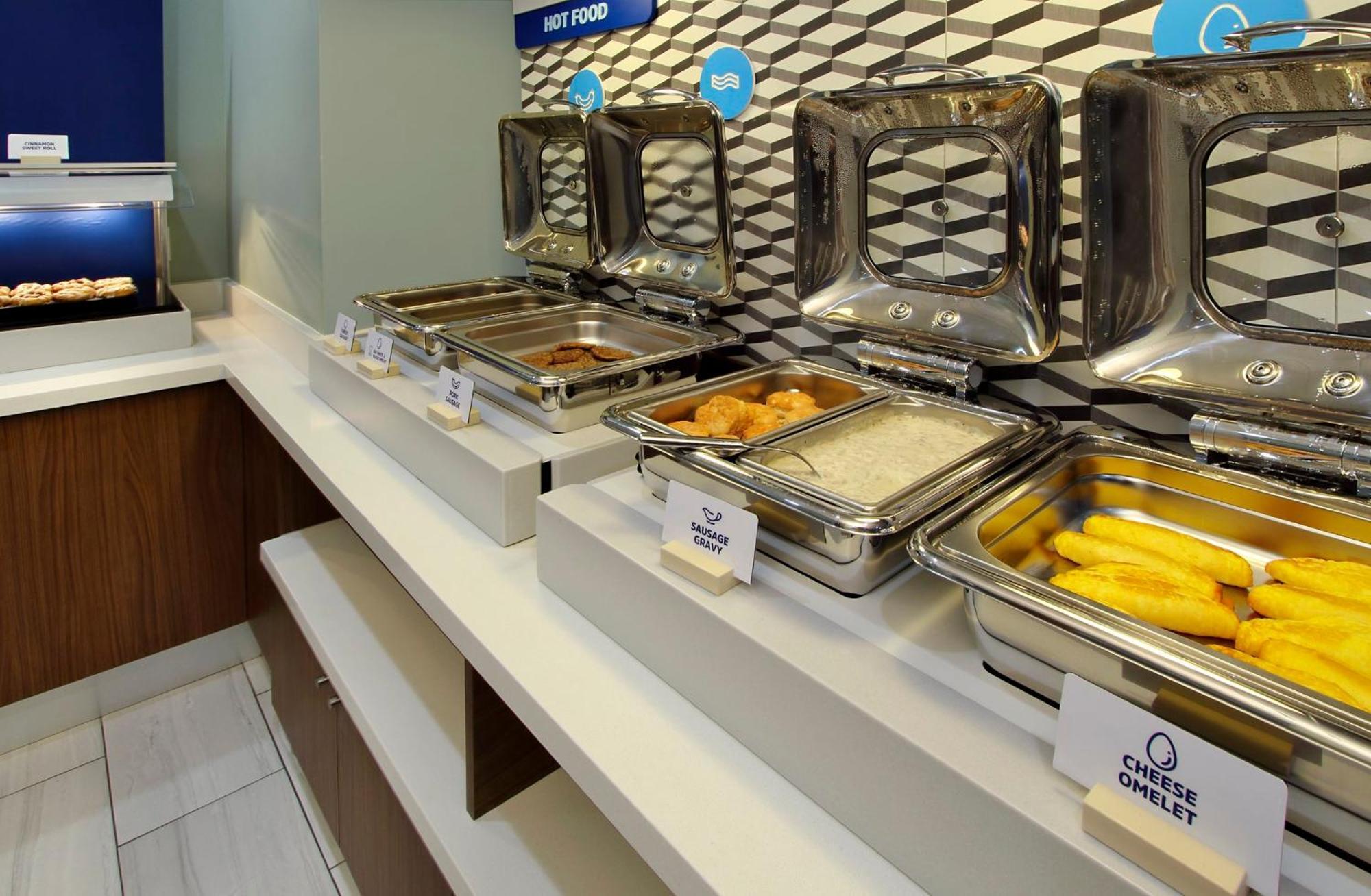 Holiday Inn Express & Suites Buford - Mall Of Georgia By Ihg Esterno foto